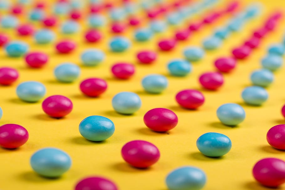 Selective Focus Photo of Round Pink-and-blue Beads, blue candy HD wallpaper
