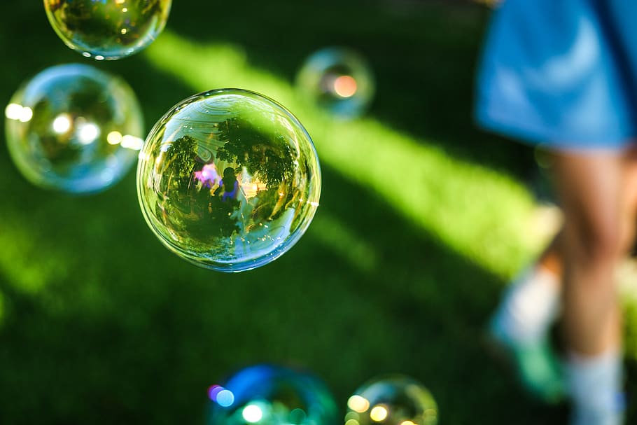soap, soap bubbles, spherical, shape, reflections, childhood HD wallpaper