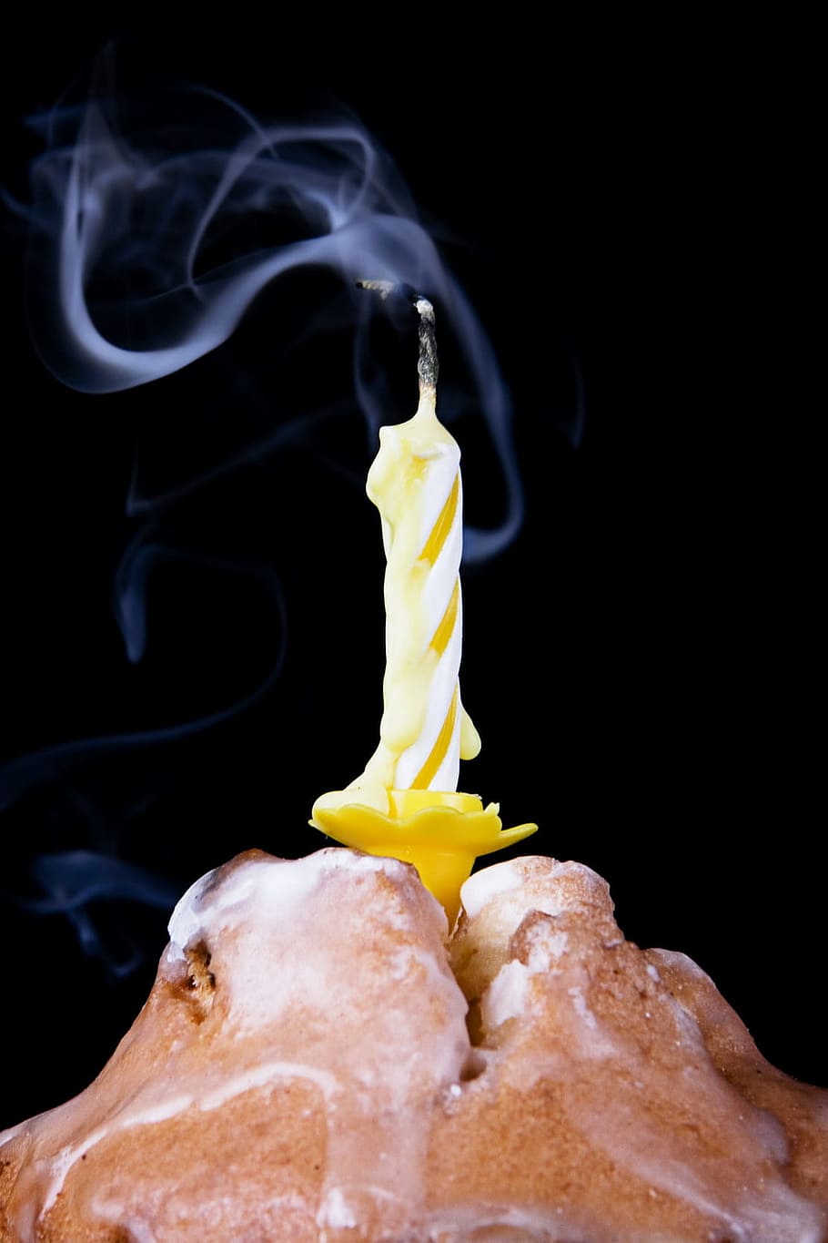 birthday, black, background, cake, cupcake, closeup, isolated HD wallpaper