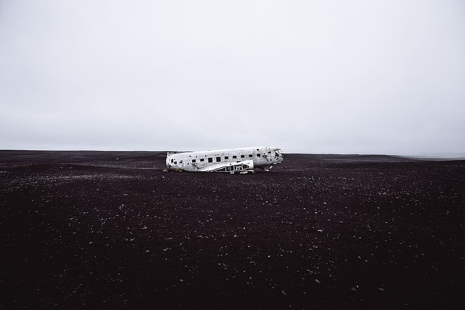 white trailer, transportation, no people, mode of transportation HD wallpaper