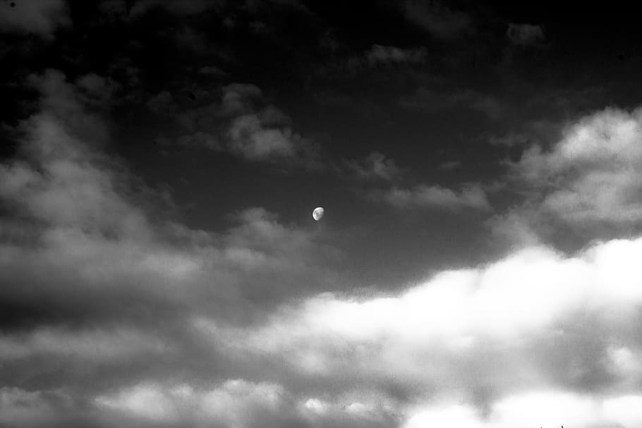 australia, lauriston, moon, sly, black and white, clouds, cloud - sky, HD wallpaper
