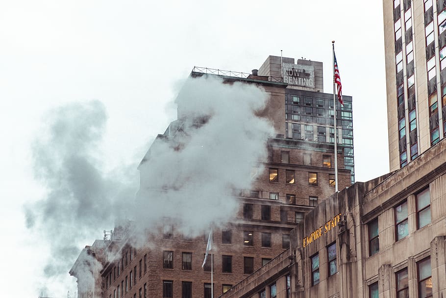 smoke outside the building, high rise, urban, city, town, metropolis HD wallpaper