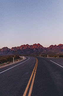 empty gray concrete road, way, highway, asphalt, tarmac, organ mountains HD wallpaper