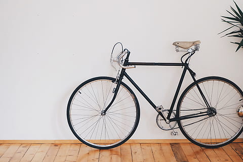 Black Fixed-gear Bike Beside Wall, activity, bicycle, biker, biking HD wallpaper