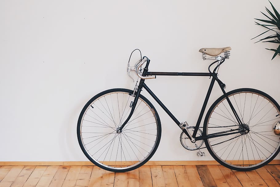 Black Fixed-gear Bike Beside Wall, activity, bicycle, biker, biking HD wallpaper