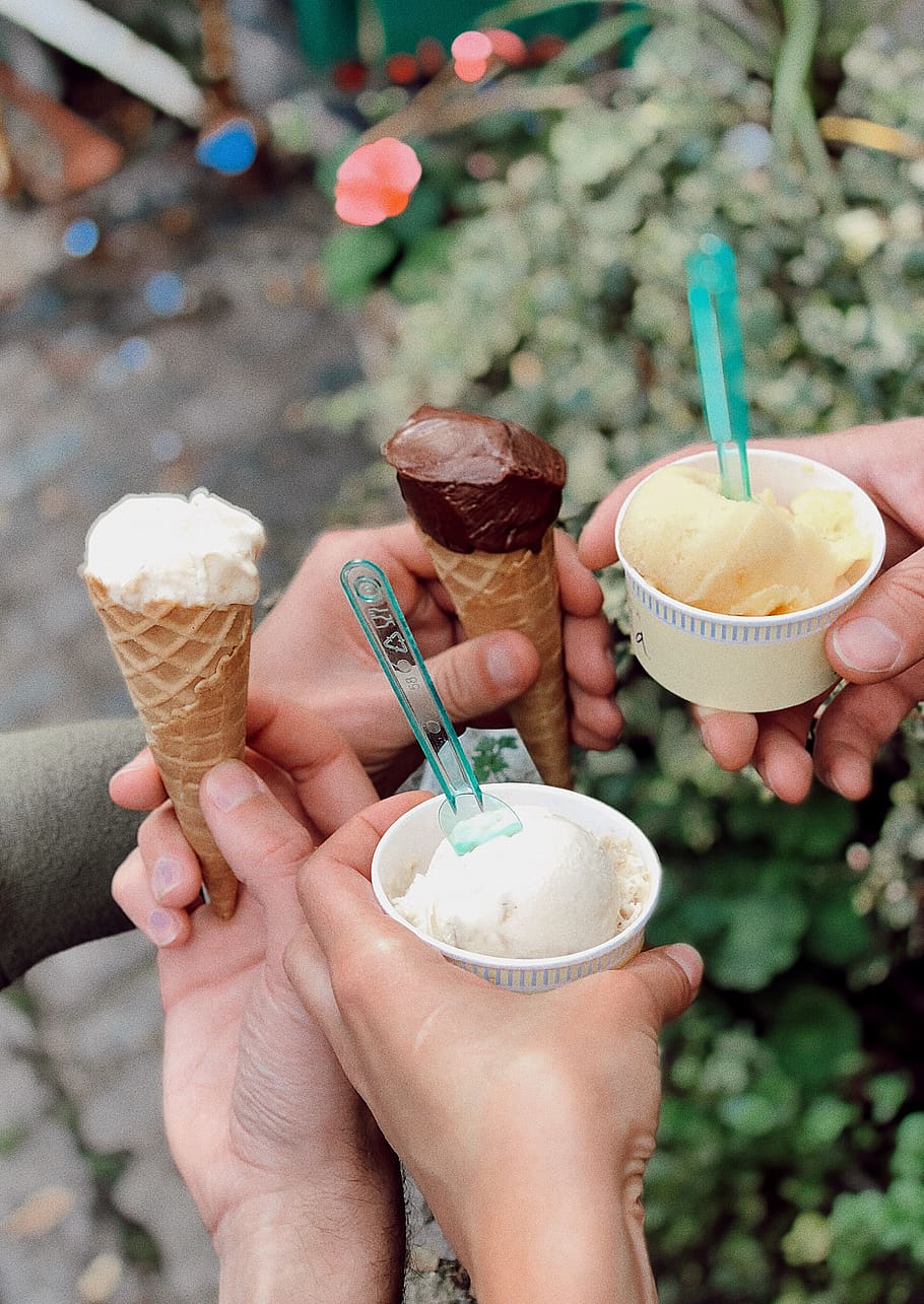 Four Persons Holding Ice Cream, chocolate, close-up, coffee, cold HD wallpaper