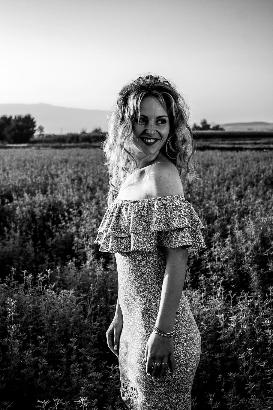 field, one person, land, women, leisure activity, real people HD wallpaper