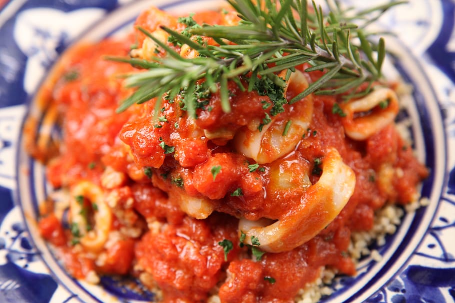 Cooked Seafood With Tomato Sauce And Rosemary, basil, cuisine HD wallpaper