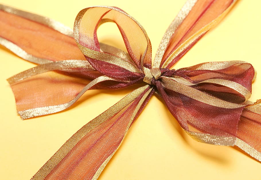 gift, bow, nobody, package, present, red, ribbon, tape, tie HD wallpaper