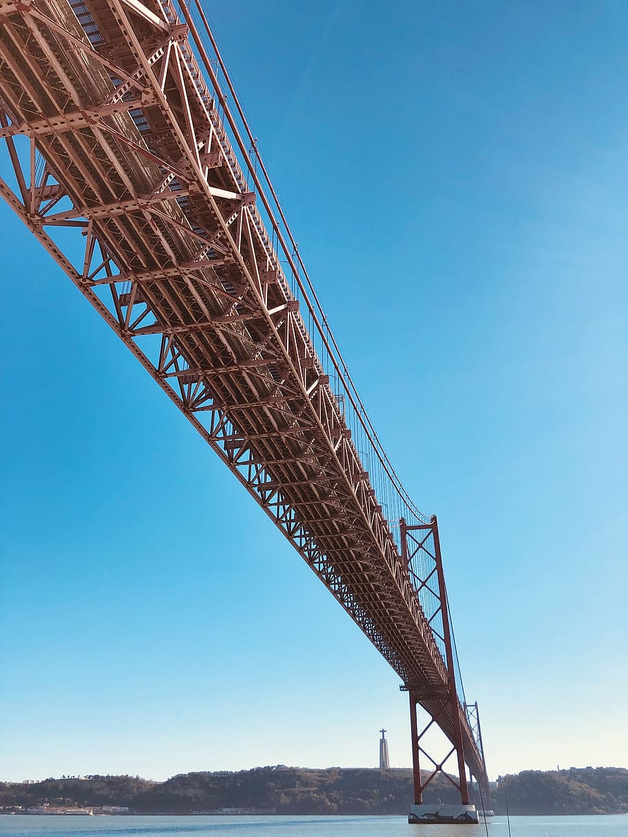 Low Angle Photo of Bridge Under Blue Sky, 25 de abril bridge, HD wallpaper
