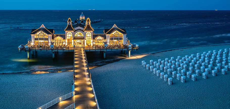 Lake House during Night, architecture, beach, building, dock HD wallpaper