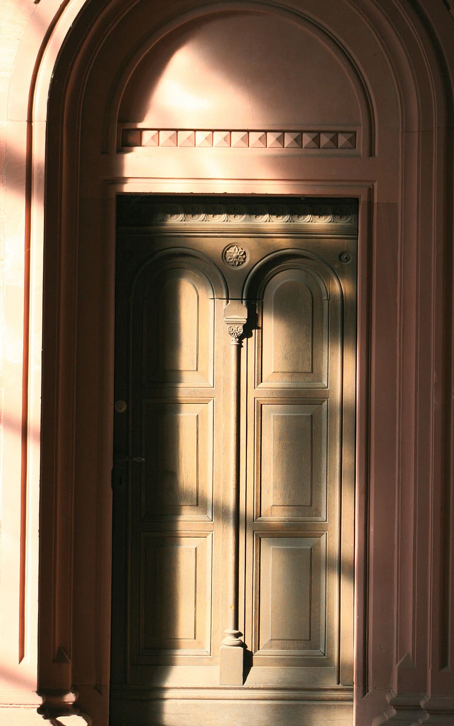 door, input, architecture, entrance, no people, built structure HD wallpaper
