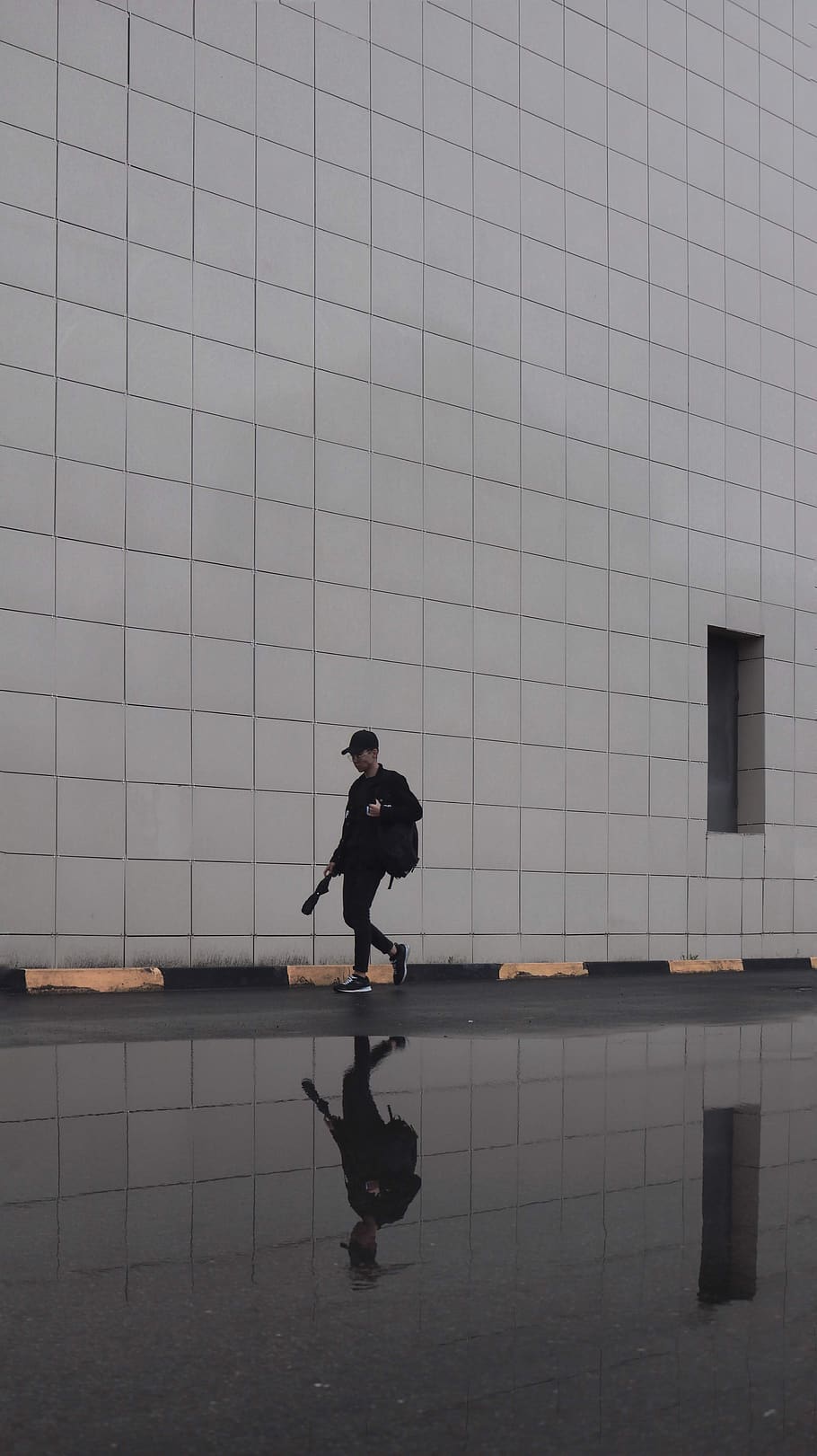 man walking beside establishment, human, person, shoe, footwear HD wallpaper