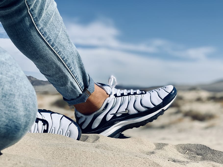 Person Wearing White Nike Shoes, air max, beach, daylight, footwear, HD wallpaper
