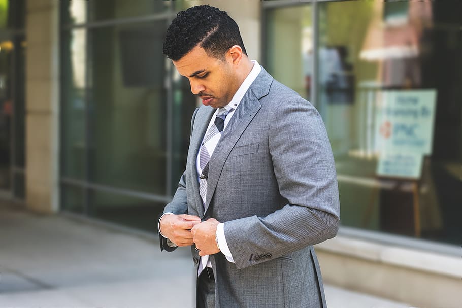 Man in Gray Notched Lapel Suit Jacket, daylight, employee, fashion photography HD wallpaper