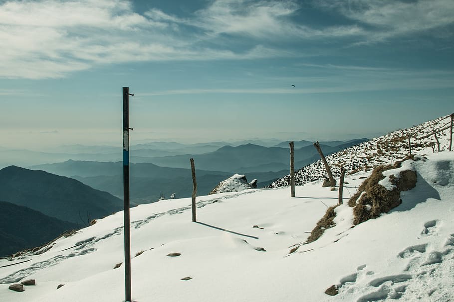 Mountain Trail Covered by Snow, altitude, cold, daylight, mountains HD wallpaper
