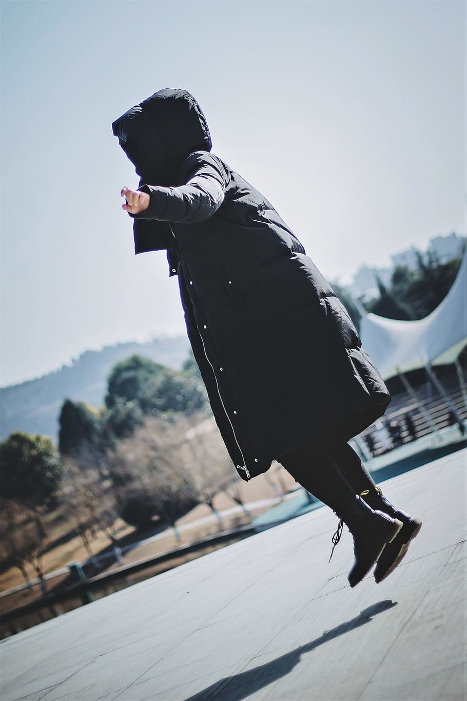 female, jump, one person, real people, focus on foreground HD wallpaper