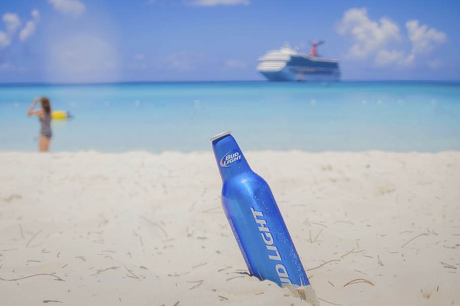 beach, sand, beer, alcohol, bud light, drinks, ocean, sea, tropical HD wallpaper