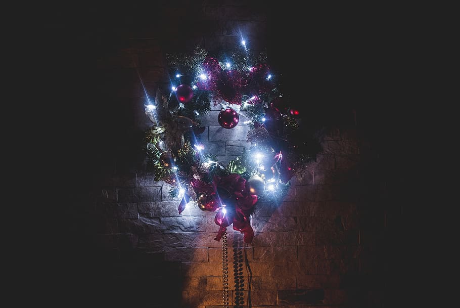 christmas, noir, dark, shadow, wallpaper, black, lights, pine HD wallpaper