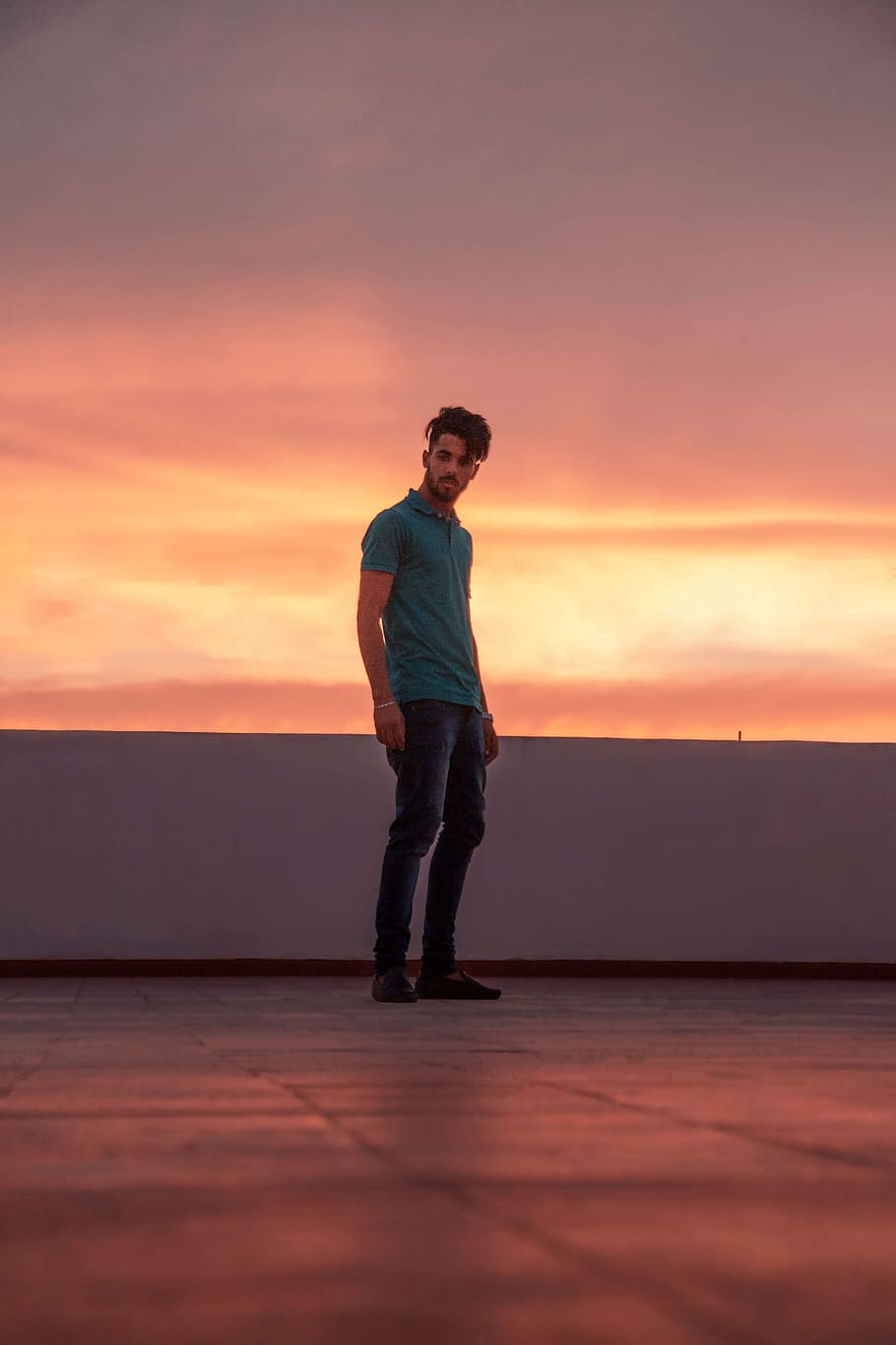 Man in Teal Polo Shirt, adult, backlit, boy, clouds, dawn, dusk HD wallpaper