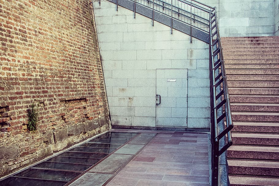 black metal handrail, brick, austria, vienna, schottentor, grey HD wallpaper