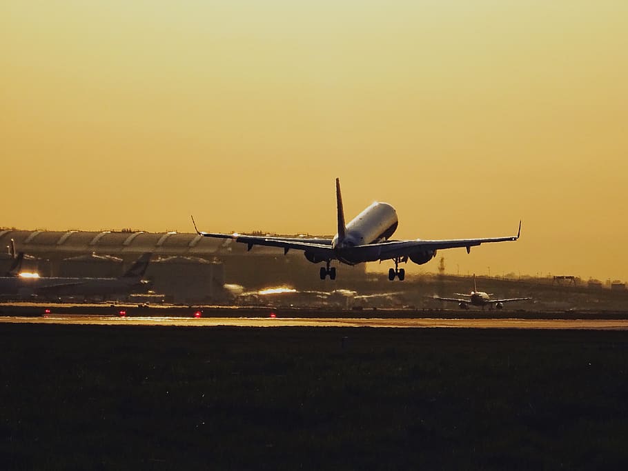 Hd Wallpaper: United Kingdom, Longford, Klm, Sunset, Airport, Heathrow 