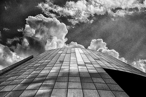 tour, immeuble, building, architecture, ciel, nuages, nandb HD wallpaper