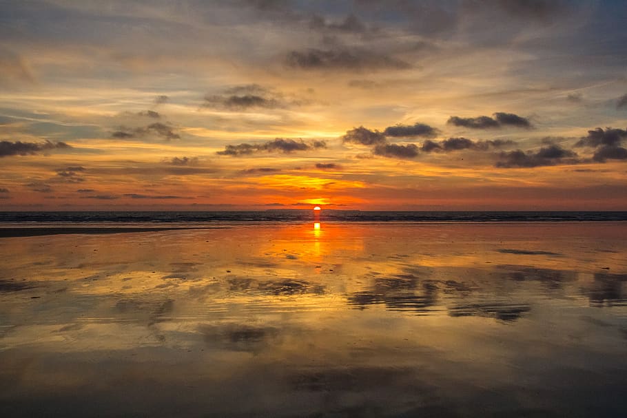 Calm Body of Water during Golden Hour, beach, cloud, clouds, dawn HD wallpaper