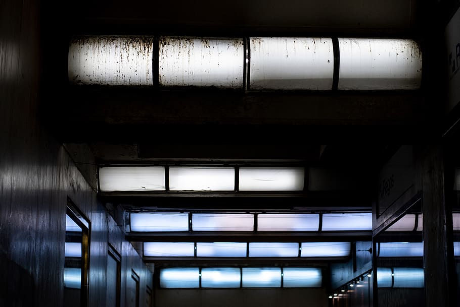 light, lights, reflection, lighting, underground, mood, night HD wallpaper