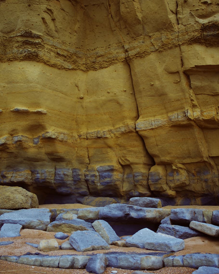rock formation during faytime, nature, outdoors, mesa, rubble HD wallpaper