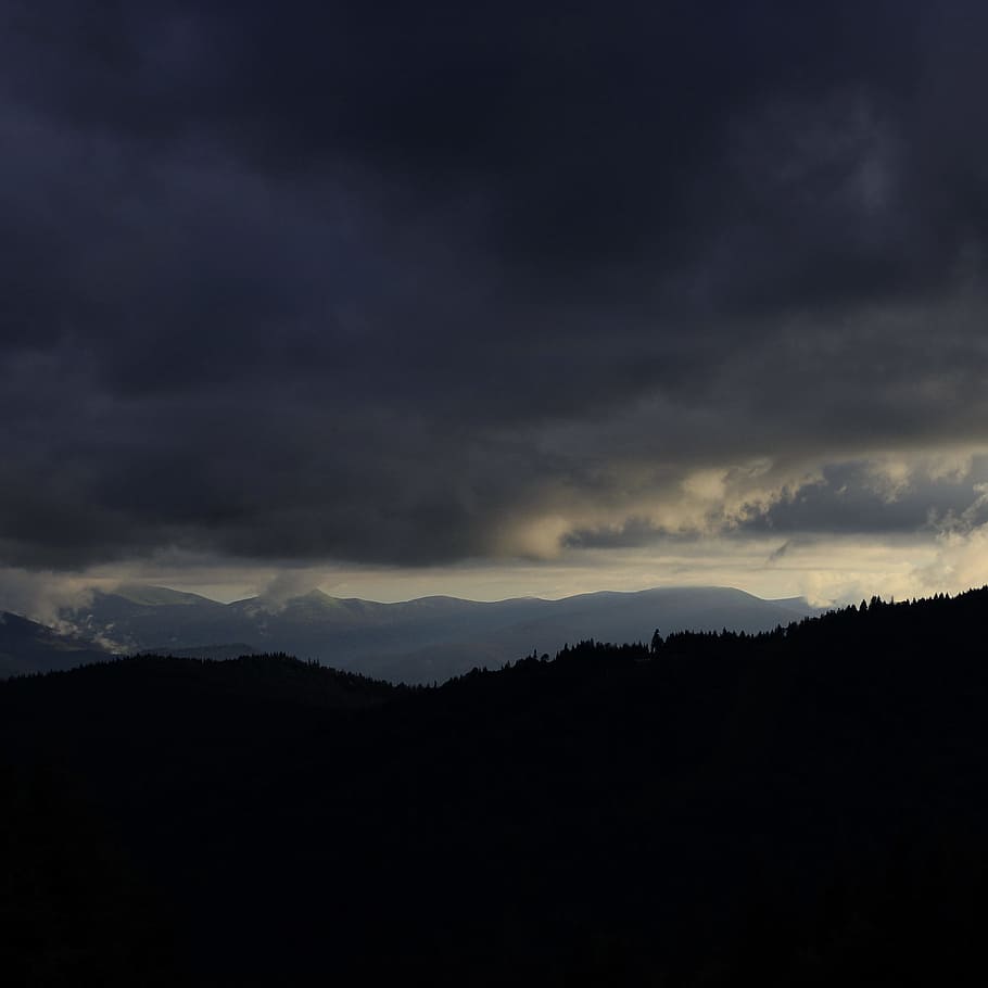 silhouette of mountain under gloomy sky, tree, cloud, cloudscape HD wallpaper