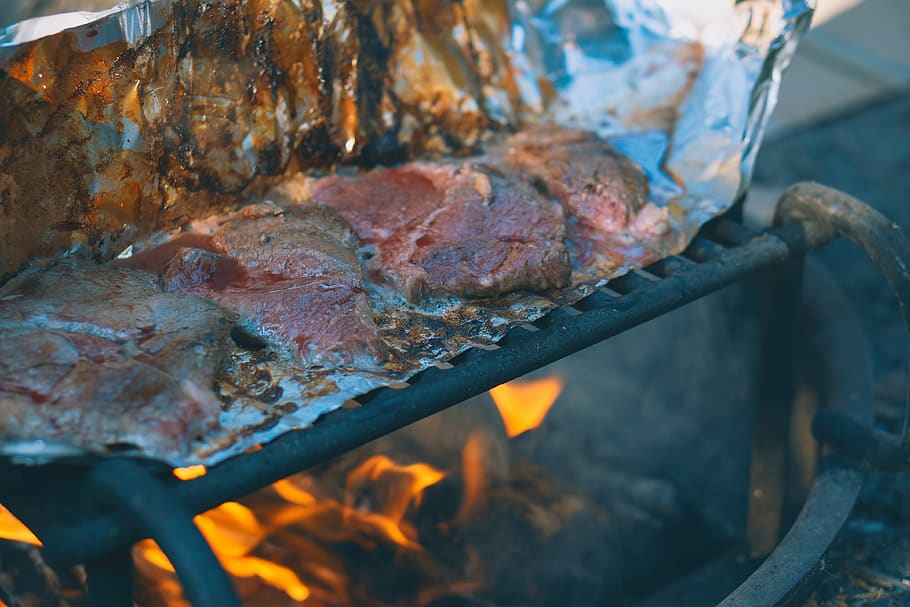 steak, campfire, tent, outdoor, meat, rare, outdoors, beef HD wallpaper