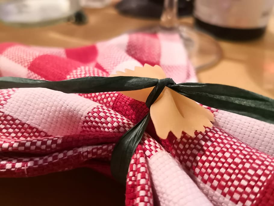 napkin, table, lunch, eat, pasta, butterfly, close-up, ribbon HD wallpaper