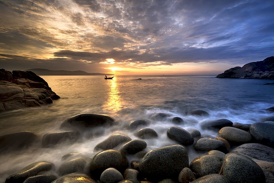 the-beach-gravel-the-morning-rock.jpg