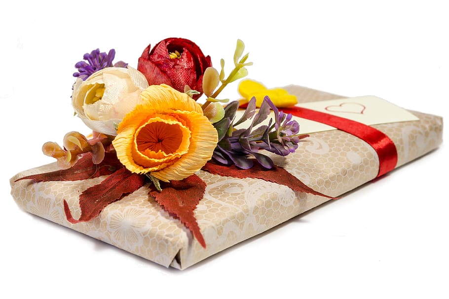 gift, flowers, card, present, ribbon, studio shot, white background HD wallpaper