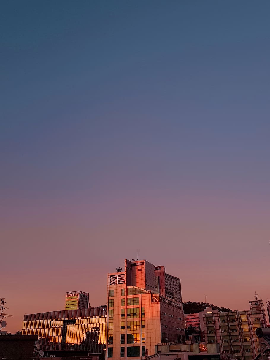 sky, sunset, nature, pink, city, skyscraper, samsung s8, building exterior HD wallpaper