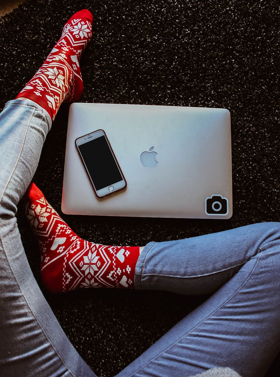 united kingdom, selby, christmas, socks, laptop, macbook, jeans, HD wallpaper