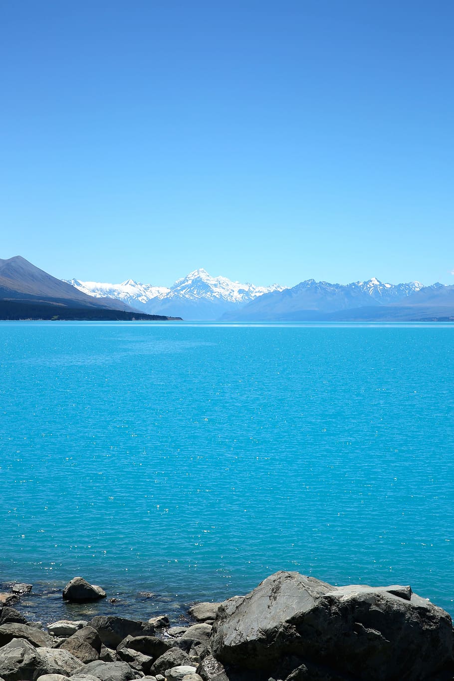 roads, lake, mountain, water, scenics - nature, beauty in nature HD wallpaper