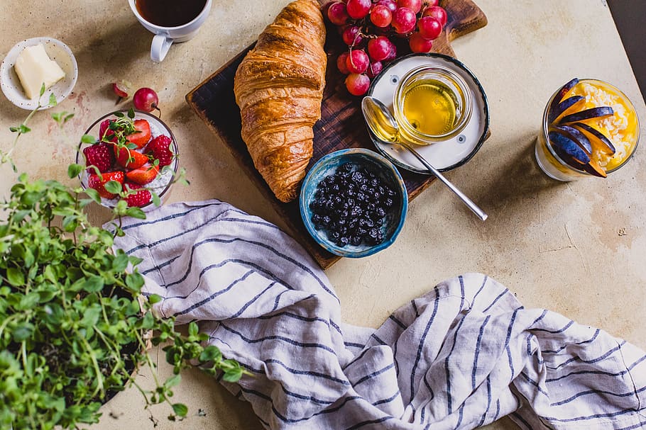 Croissant Bread On Table Beside Berries, delicious, food, healthy HD wallpaper