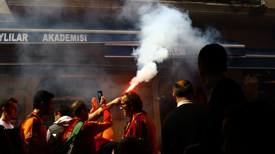 human, person, fire, turkey, flame, nevizade, i̇stanbul, smoke, HD wallpaper