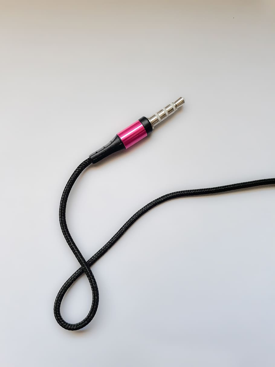 cable, rosa, pin, auricular, cableado, studio shot, indoors HD wallpaper