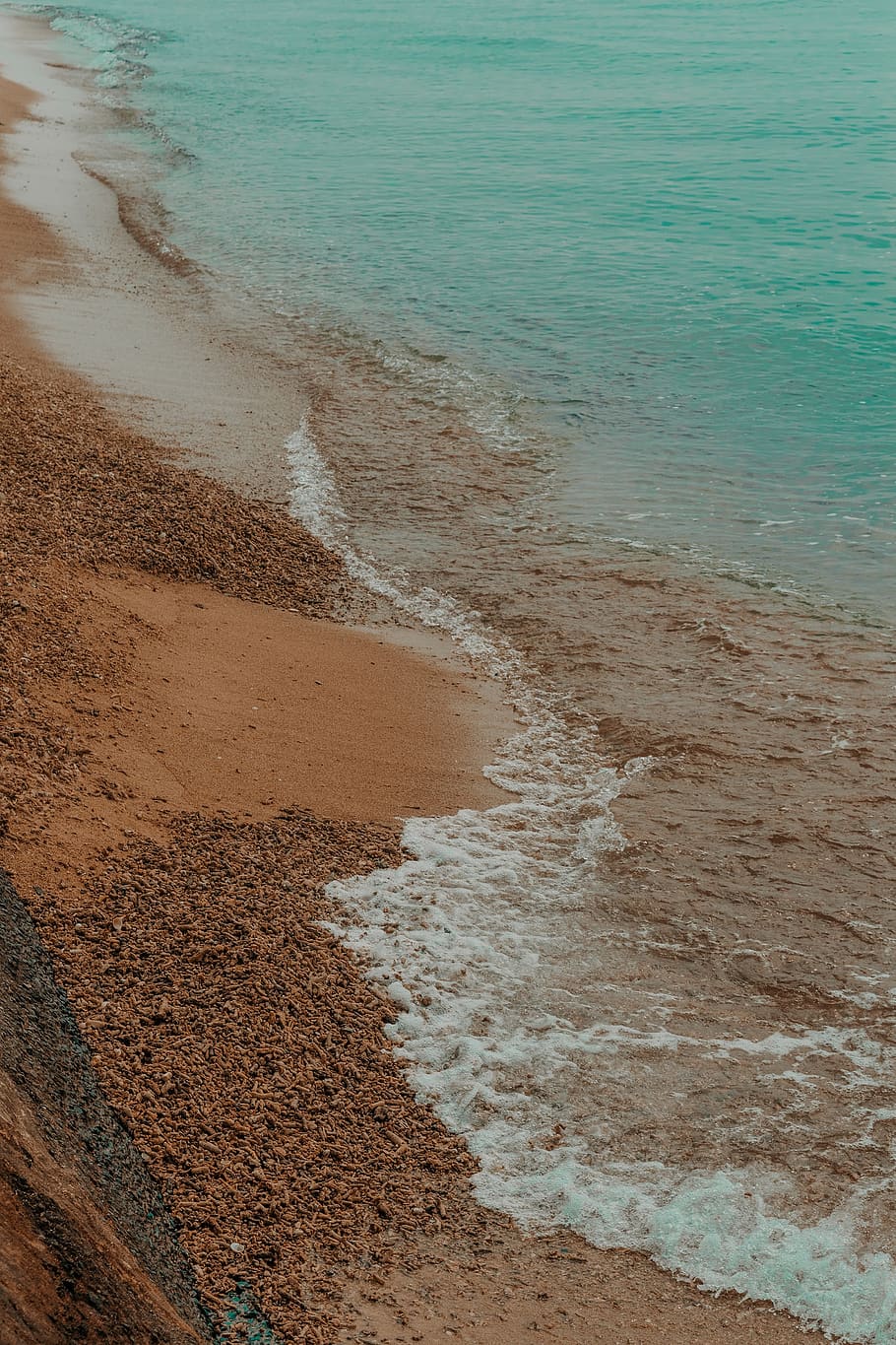blue, brown, ocean, wave, sea, beach, water, land, beauty in nature HD wallpaper