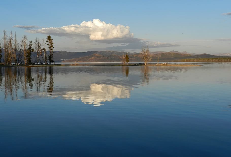 lake, calm, clouds, yellowstone, national park, wyoming, water HD wallpaper