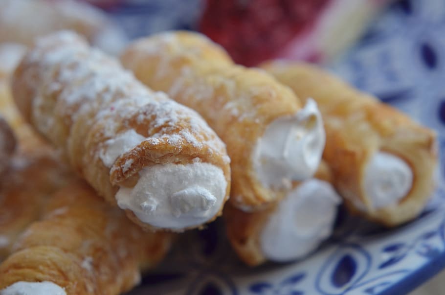 cannolis, dessert, sweetness, baking, sugar, confectioner's HD wallpaper
