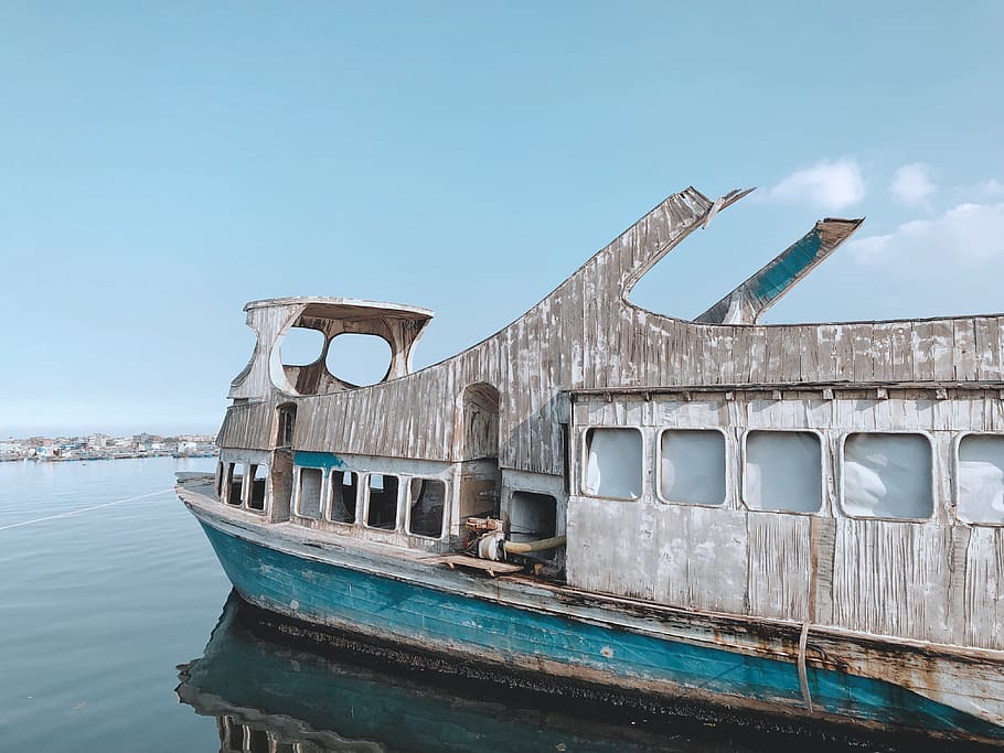 white and blue boat, sky, nature, nautical vessel, water, architecture HD wallpaper