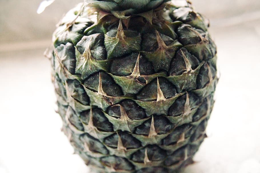 pineapple, fruit, green, tropical, diet, healthy, peel, food HD wallpaper