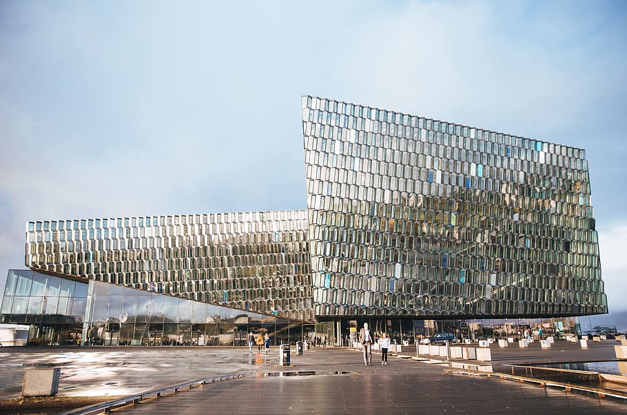 Harpa is a concert hall and conference centre in ReykjavÃk, Iceland, HD wallpaper
