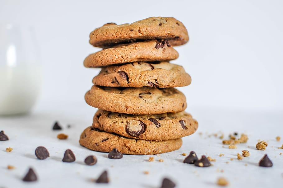 six cookies, food, stack, food and drink, baked, sweet food, indulgence HD wallpaper
