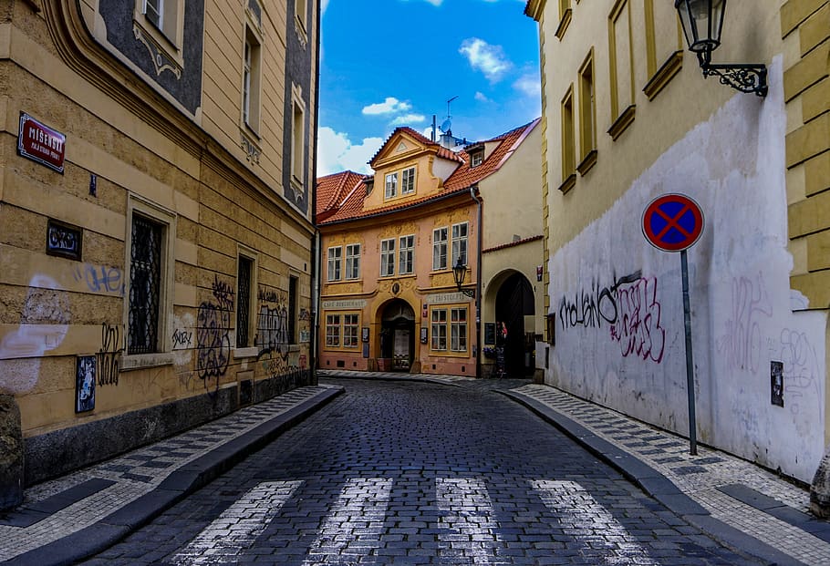 house, street, cloud, view, streetphotography, old, city, architecture HD wallpaper