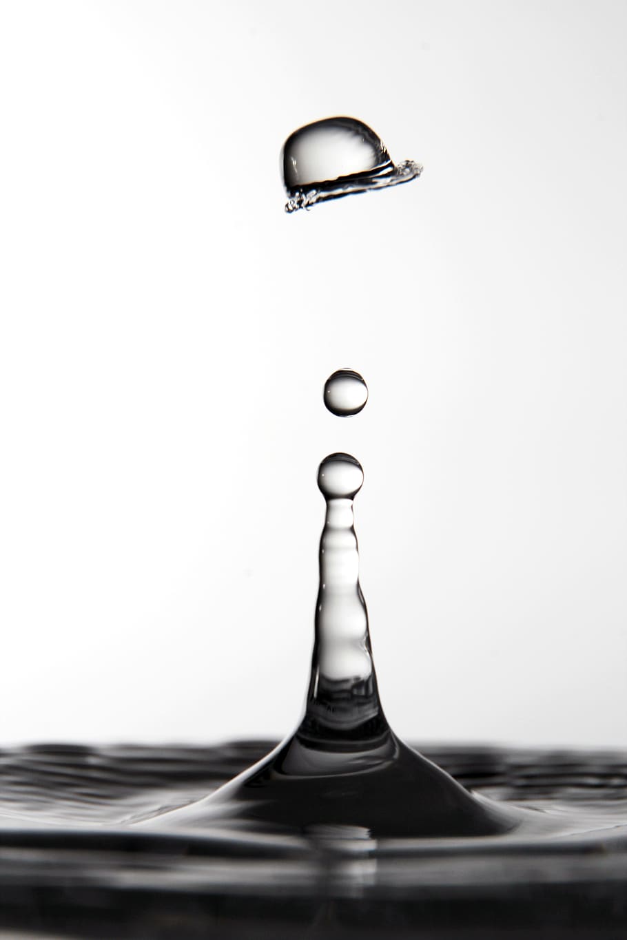 water droplet, motion, studio shot, indoors, close-up, no people HD wallpaper